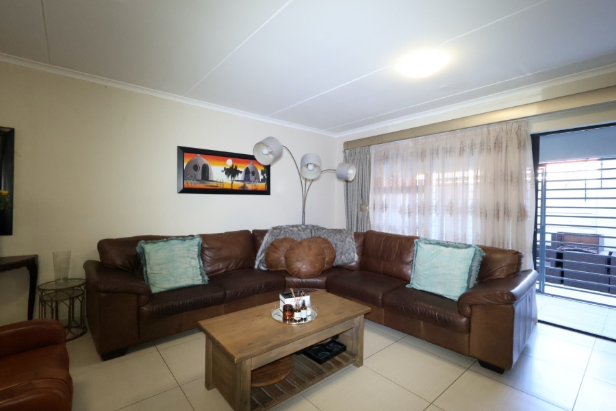 3 Bedroom Property for Sale in Parklands Western Cape